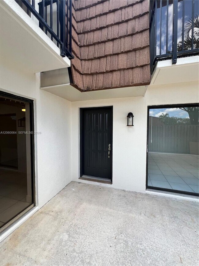 Foto del edificio - 9105A SW 19th Pl