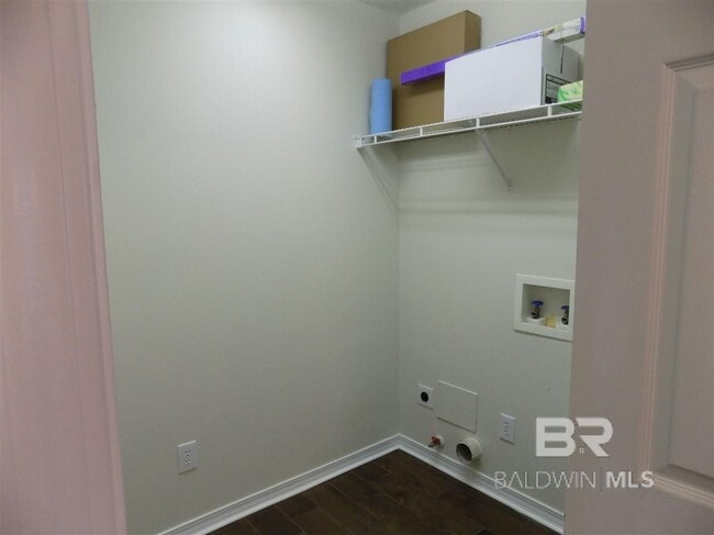 Building Photo - 600 Westchase Ct S