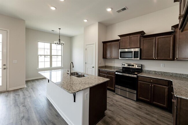 Foto del edificio - 125 Dogwood Springs Dr