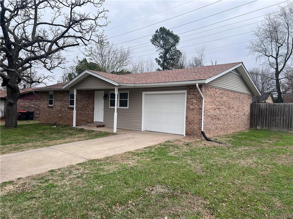 Foto principal - 1301 White Rd