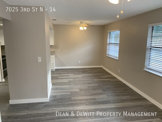 Foto del edificio - 7025 3rd St N