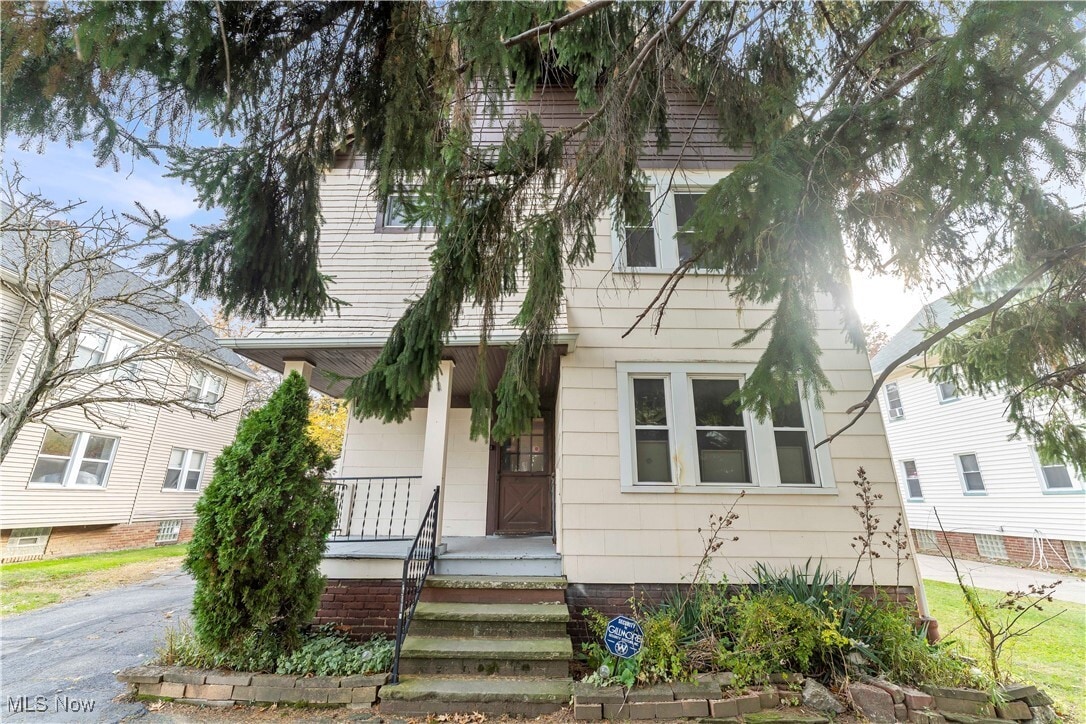 Primary Photo - 19792 Pasnow Ave