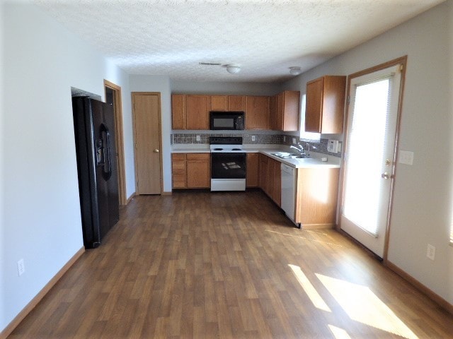 Foto del edificio - Home at the Village at Eastern Glen