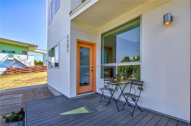 Building Photo - 7305 Annette Cove