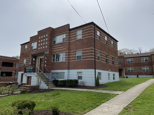 Building Photo - 1607 Asmann Ave