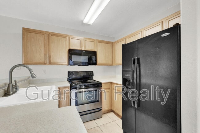 Building Photo - 2974 Juniper Hills Blvd