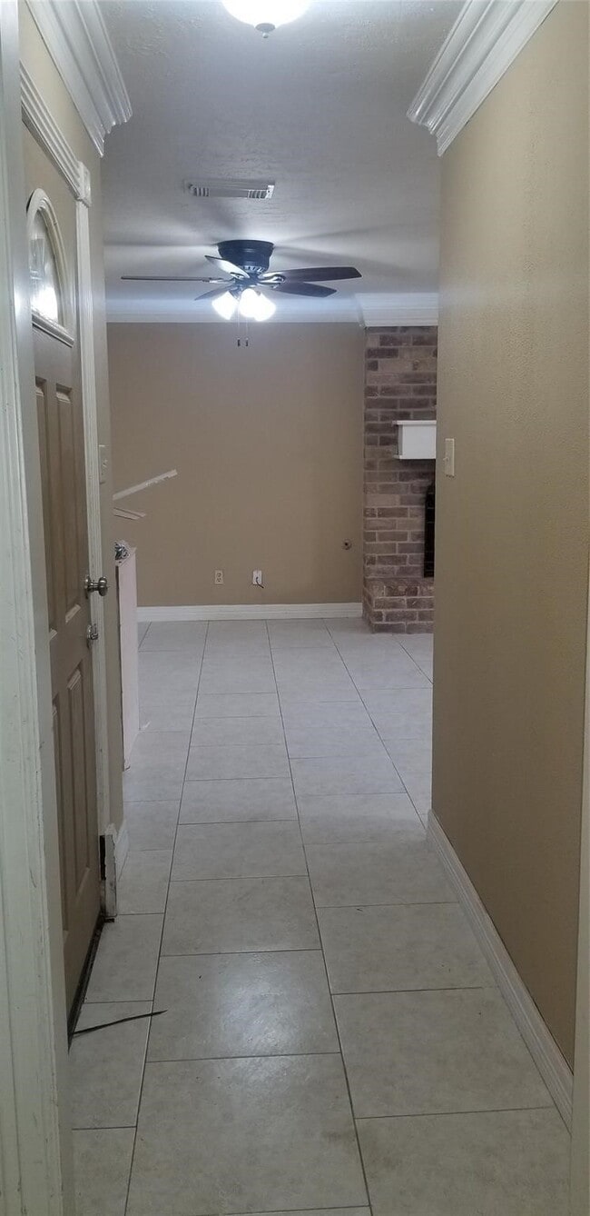 Foto del edificio - 1512 McDugald Rd