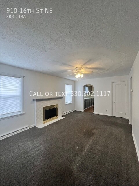 Building Photo - Three bedroom ranch style home for rent - ...