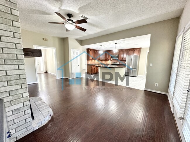 Building Photo - 307 Briarcliff Dr