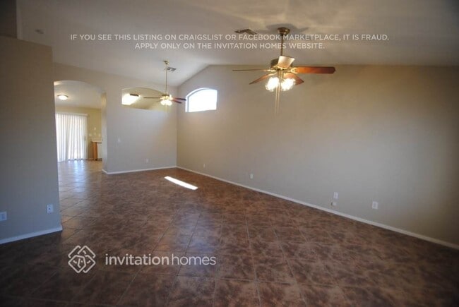 Foto del edificio - 8703 N 112th Ave