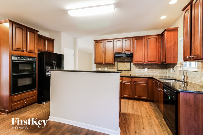 Foto del edificio - 2969 Maple Branch Dr