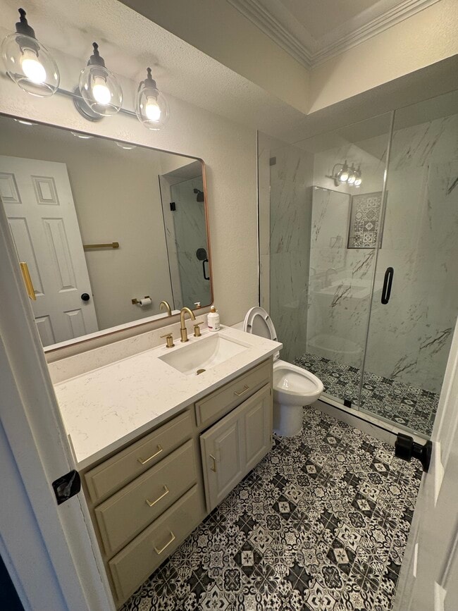 Building Photo - 3123 Bourbon Street Cir