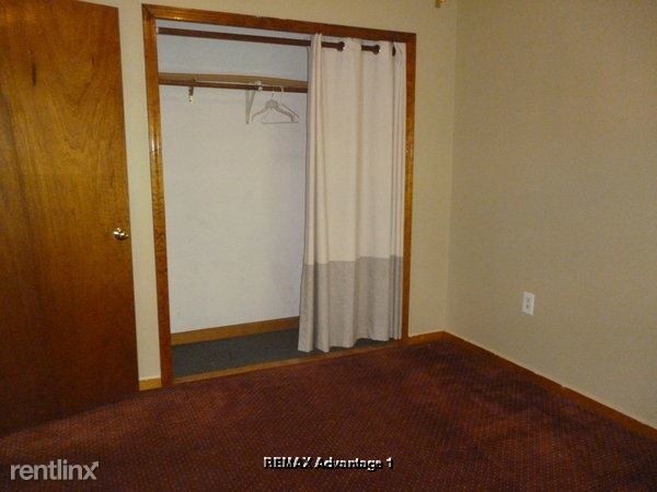 Building Photo - 1 br, 1 bath Townhome - 277 James St