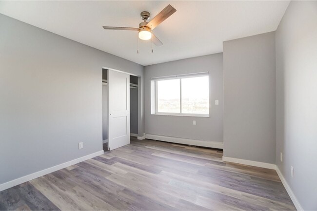 Interior Photo - CitiView ~ On the River