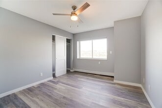 Interior Photo - CitiView ~ On the River