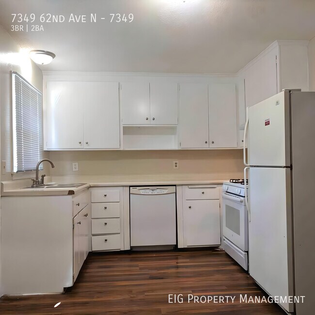 Foto del edificio - 7349 62nd Ave N