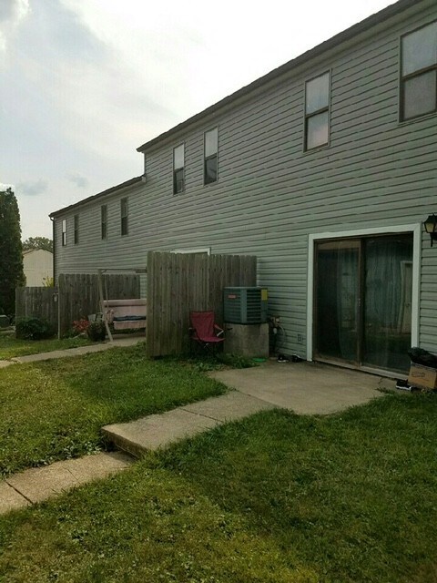 Rear of Building - 1264 Cedar Ridge Dr