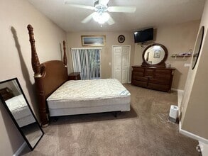 Building Photo - 8930 Sandshot Ct