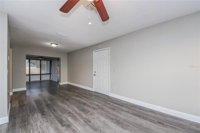 Building Photo - 660 McKinley Ct