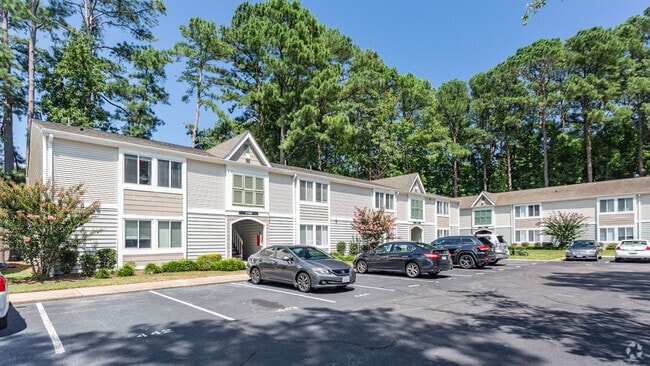 Building Photo - Linkhorn Bay Apartments