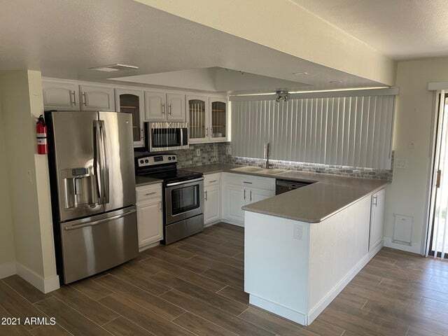 Foto principal - Beautiful Upgraded Home available Now