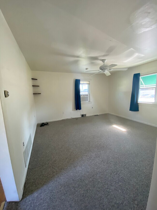 Building Photo - 106 Furr Ave