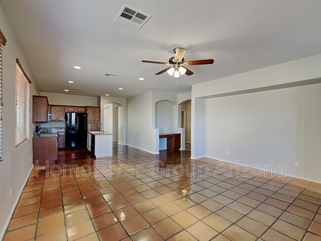 Building Photo - 18394 W Paseo Way