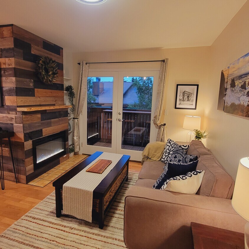 7321 Huntsmen Cir Unit Katmai II, Anchorage, AK 99518 Condo for Rent