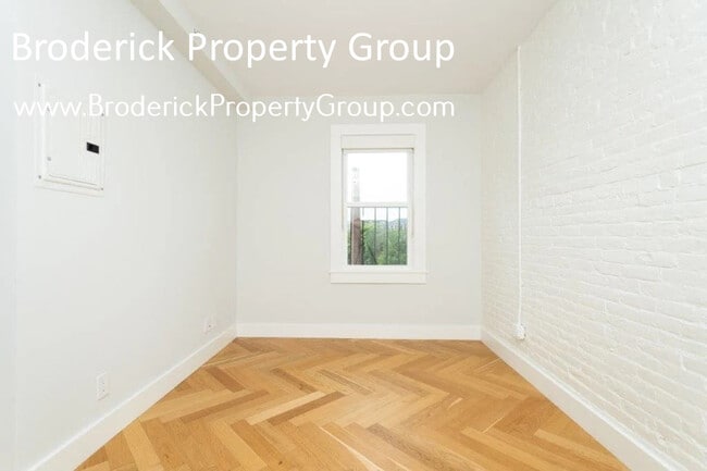 Building Photo - 457 Massachusetts Ave