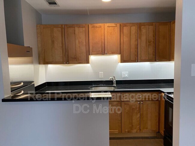 Foto del edificio - 1931 17th St NW