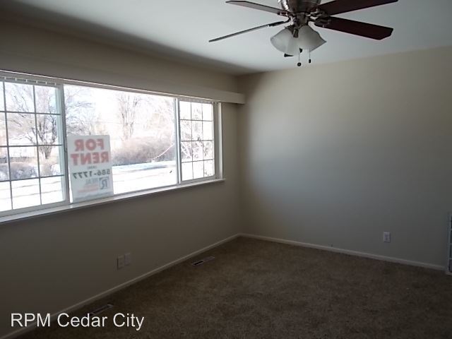 Foto del edificio - 3 br, 1 bath House - 132 N HAMILTON AVE.