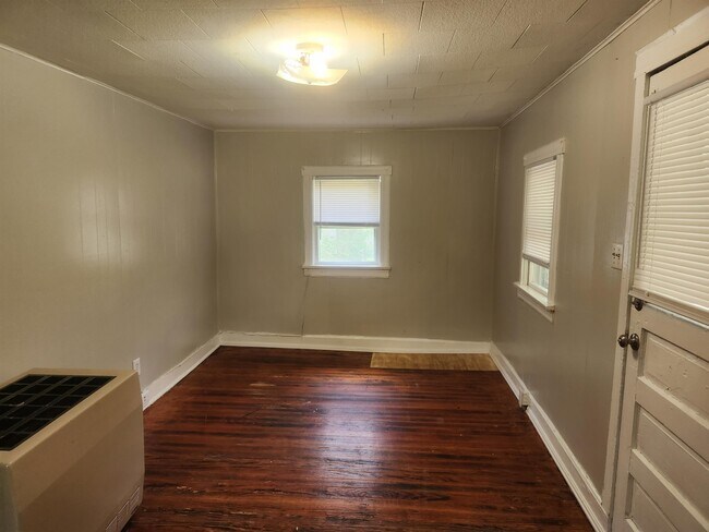 Foto del edificio - 320 N Homewood Ave