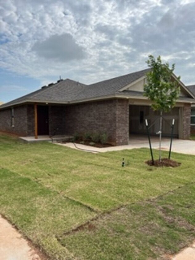 Primary Photo - BRAND NEW HOME!