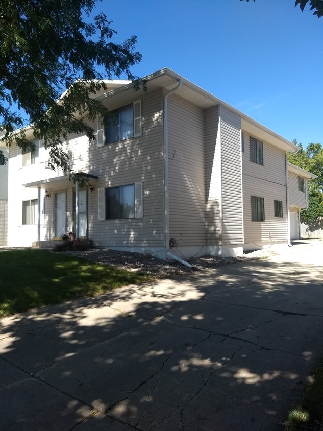 1318 Galeta Ave Unit A, Norfolk, NE 68701 Condo for Rent in Norfolk