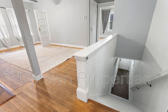 Photo - 2424 SE Yamhill St House