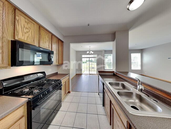 Building Photo - 3947 Havenhill Ct