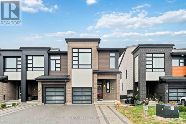 Building Photo - 542 Borbridge Ave