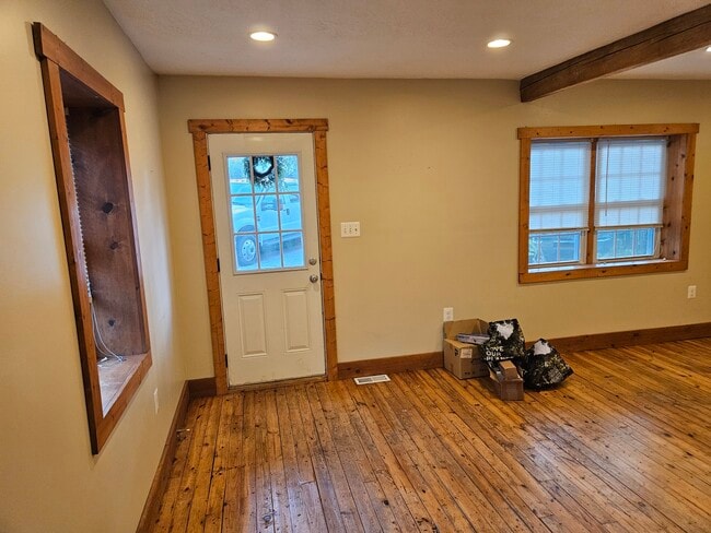 Building Photo - 1105 Conowingo Rd