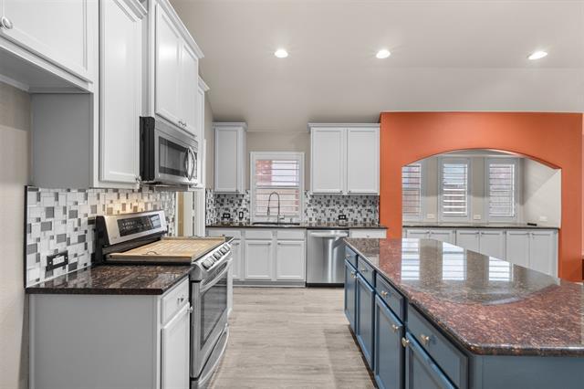 Foto del edificio - 1214 Inglewood Dr