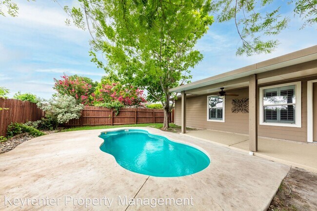 Foto del edificio - 3 br, 2 bath House - 12305 Innes View Rd