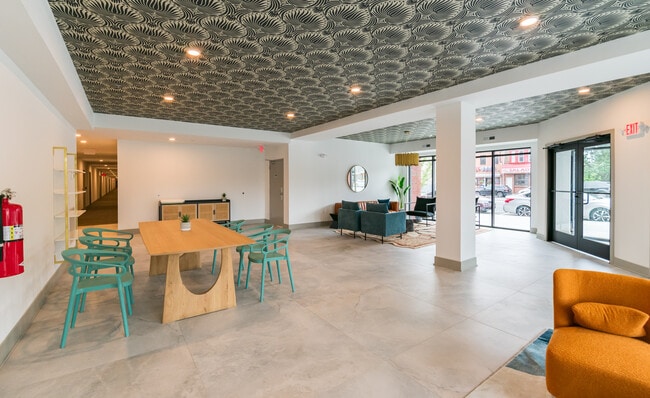 Building Photo - 1201 W Girard Ave