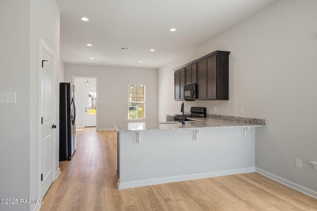 Foto del edificio - 225 Wakely Ct