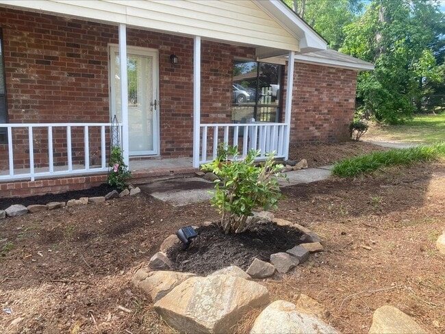 Building Photo - 3849 Ivy Ct