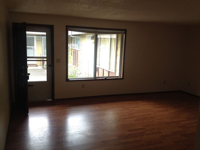 Foto del edificio - 2639-2639 SE 119th Ave