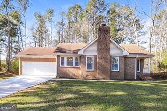 Building Photo - 2186 Lost Forest Ln SW