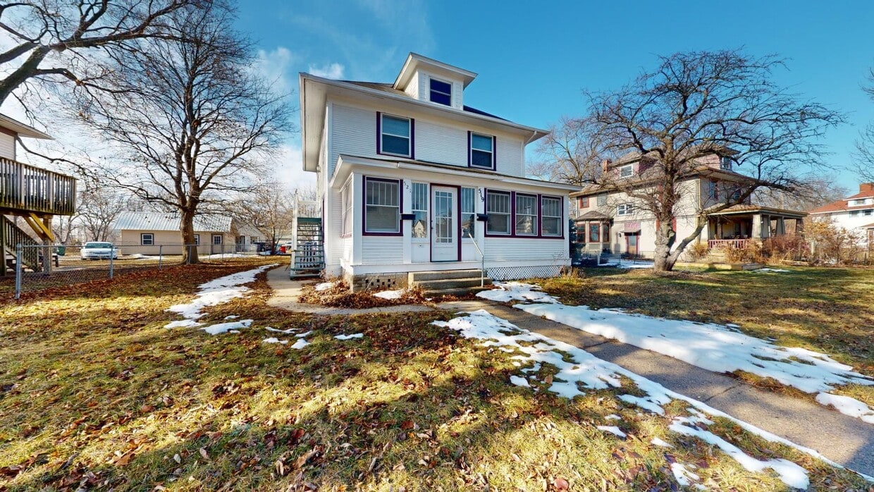 521 Northwestern Ave, Ames, IA 50010 House Rental in Ames, IA