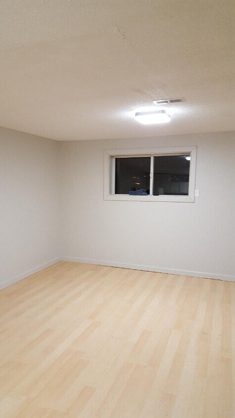 Photo du bâtiment - 1 bedroom in Prince George BC V2L 1N6
