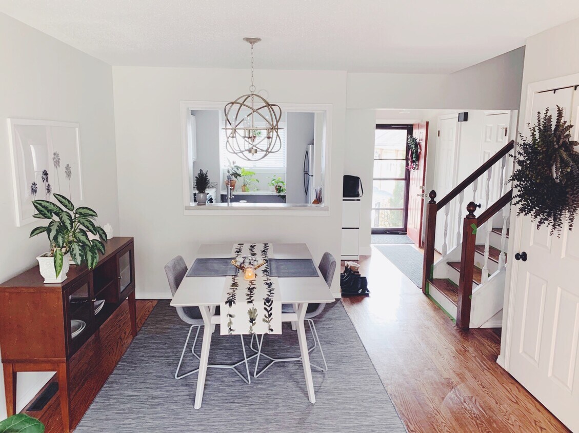 31 Danforth Ln Unit 31, West Hartford, CT 06110 Condo for Rent in