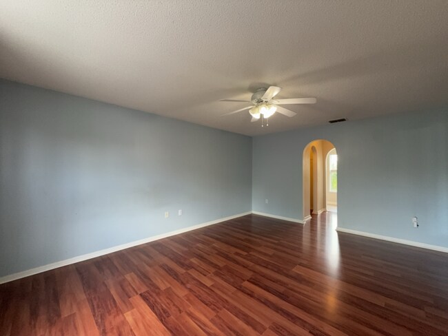 Foto del edificio - 1431 Teal Dr