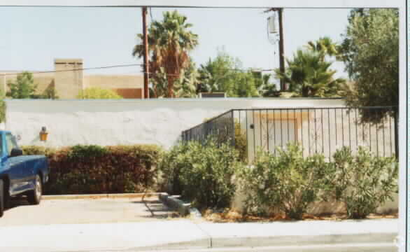 Building Photo - 940 E Cottonwood Rd
